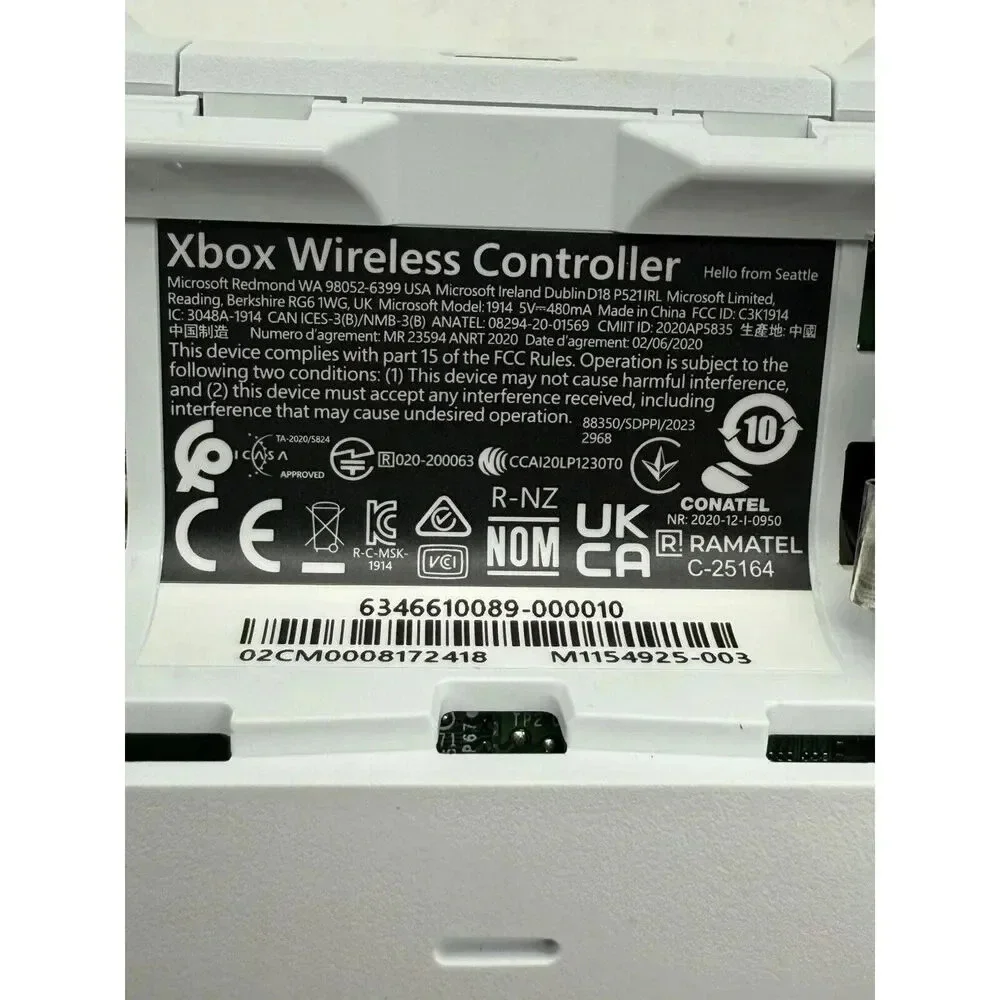 Microsoft Wireless Controller for Xbox X/S Robot White Rubber Back‎ Grips NO BOX